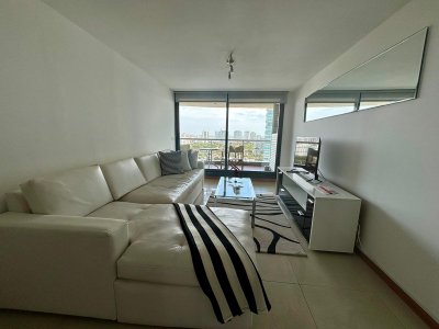 Apartamento en alquiler temporal, de 1 dormitorio y medio, en Torre 360