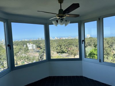 Muy buen departamento en venta en edificio reconocido