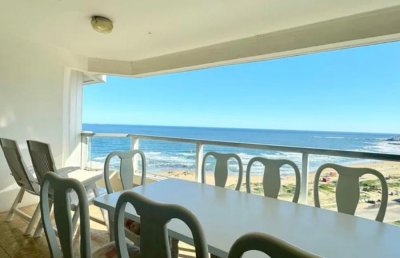Apartamento en venta de 3 dormitorios en suite, en Playa Brava
