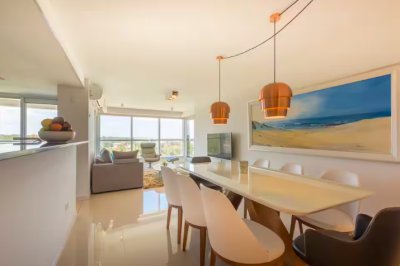 Departamento de 3 suites en alquiler de temporada Playa Brava