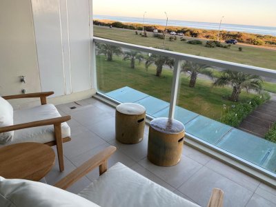 Departamento en playa Brava primera linea - alquiler temporal