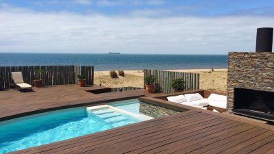 Casa en alquiler temporal de 4 dormitorios en Santa Monica sobre el mar
