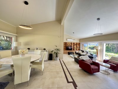 Casa de 4 dormitorios en alquiler de temporada