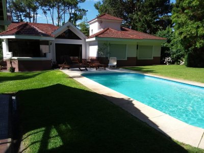 Alquiler anual de casa 3 dormitorios San Rafael Punta Del Este