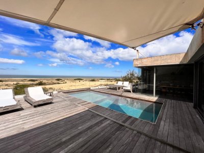 Espectacular casa en primera linea Manantiales en alquiler temporal