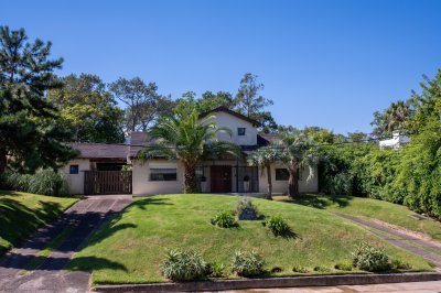 Casa en venta de 3 dormitorios en Golf, Punta del Este
