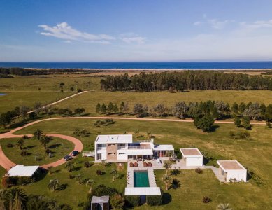 Chacra de 5,5 has. en venta en Arenas de Jose Ignacio 