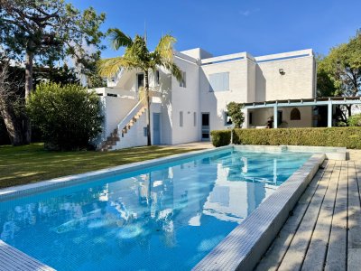 Casa en alquiler temporal de 4 dormitorios en Rinción del Indio 