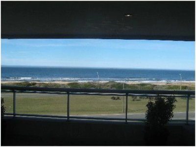 Venta Apartamento 3 Dormitorios, Playa Brava, Punta del Este