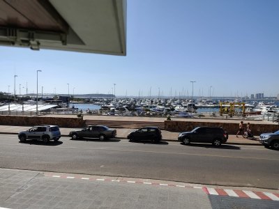 Venta Apartamento 4 Dormitorios, Puerto-Peninsula, Punta del Este