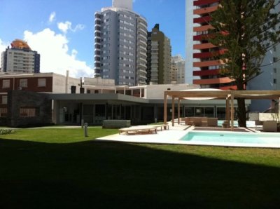 Venta Apartamento 3 Dormitorios, Playa Brava-Chiverta, Punta del Este