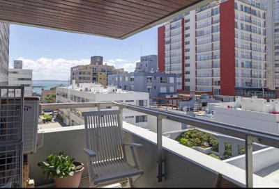 Venta Apartamento 2 Dormitorios, Peninsula, Punta del Este