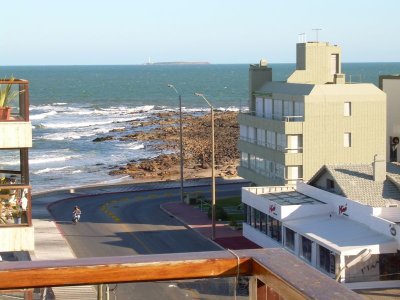 Venta Apartamento 2 Dormitorios, Peninsula, Punta del Este