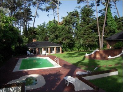 Venta Casa 4 Dormitorios, Cantegril, Punta del Este