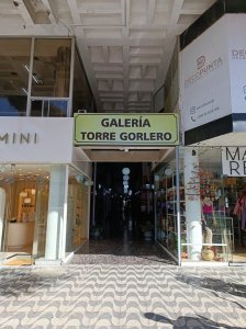 Local en Venta en Península en Galería Torre Gorlero 