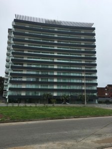Venta Apartamento 3 Dormitorios, Playa Mansa, Punta del Este