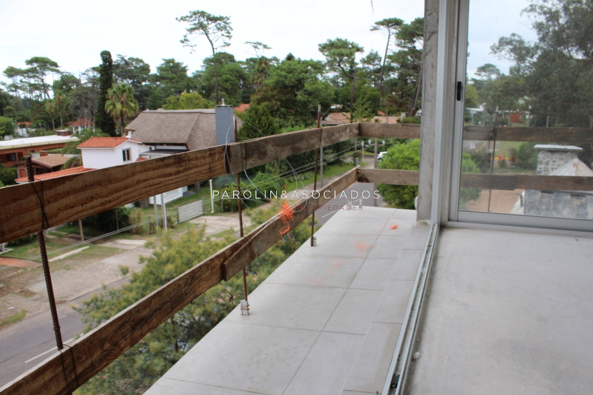 Camino a la Laguna - GoPunta - Portal Inmobiliario de Punta del Este - Maldonado