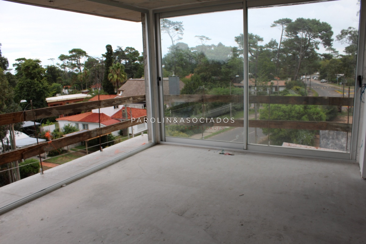 Camino a la Laguna - GoPunta - Portal Inmobiliario de Punta del Este - Maldonado