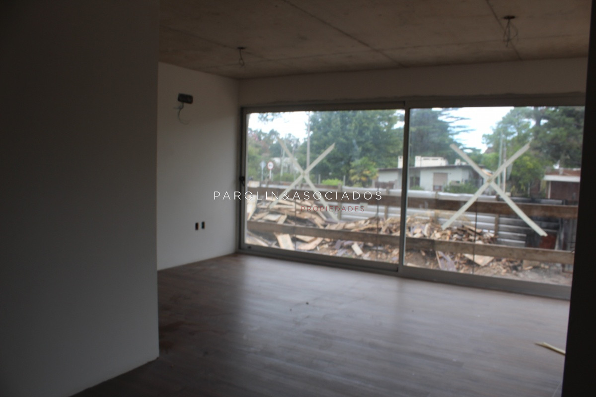 Camino a la Laguna - GoPunta - Portal Inmobiliario de Punta del Este - Maldonado