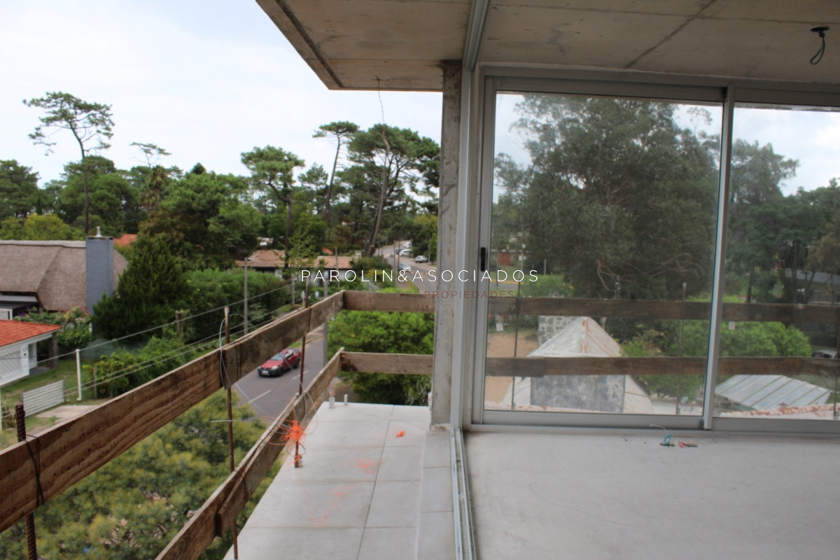 Camino a la Laguna - GoPunta - Portal Inmobiliario de Punta del Este - Maldonado