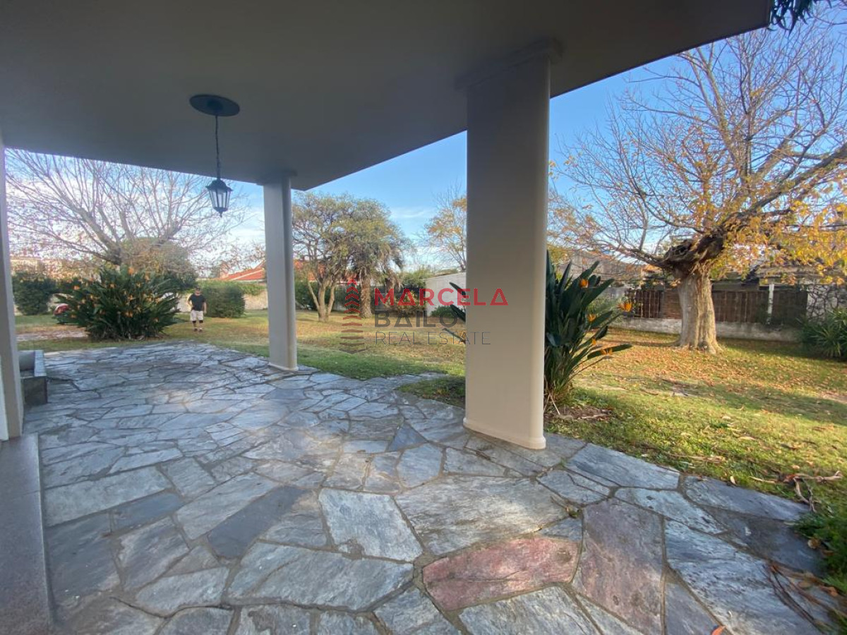 casa 3 dorm. amplio terreno - bai858c