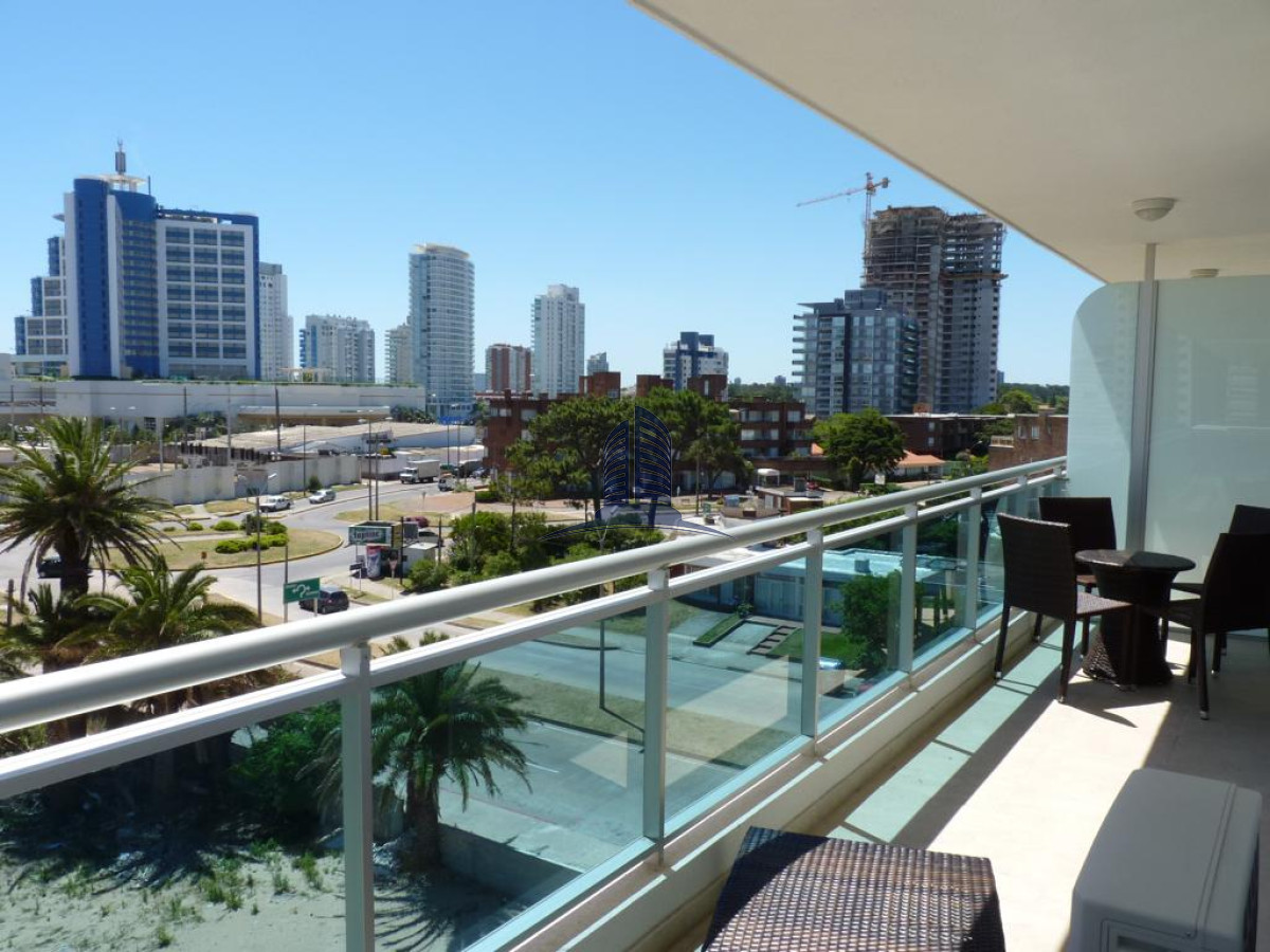 Brava - GoPunta - Portal Inmobiliario de Punta del Este - Maldonado