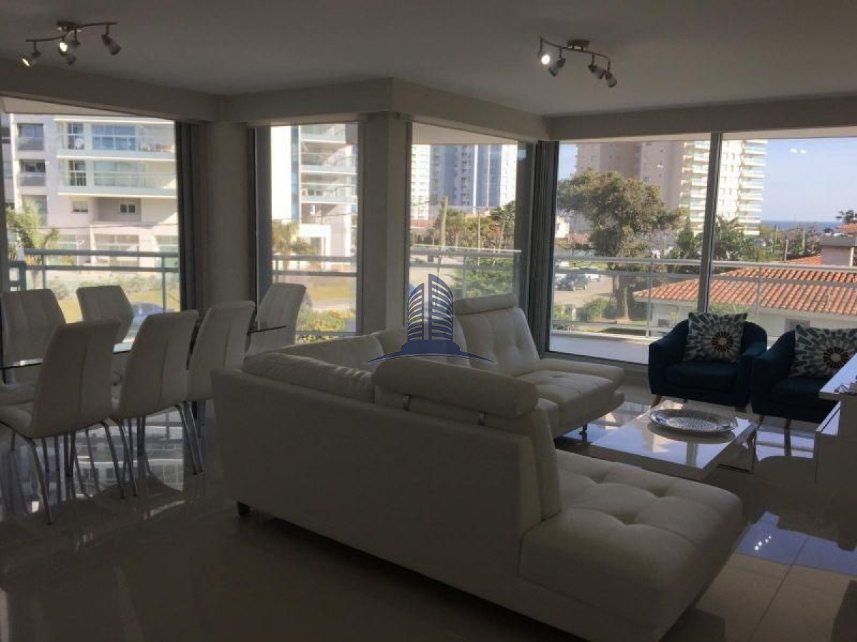 Mansa - GoPunta - Portal Inmobiliario de Punta del Este - Maldonado