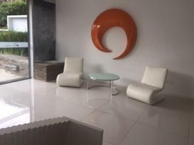 EN VENTA APARTAMENTO 2 DORMITORIOS PLAYA MANSA 