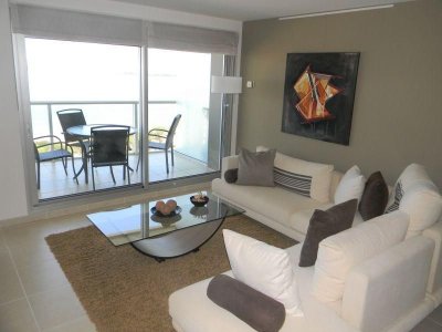 Apartamento en venta Playa Mansa 4 dormitorios