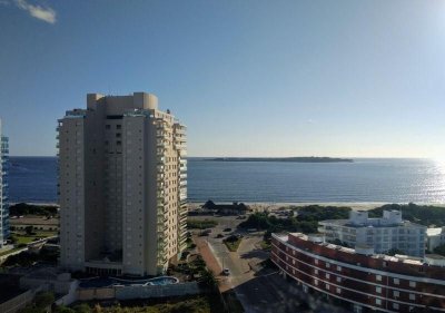 Apartamento en venta y alquiler temporario Playa Mansa 2 dormitorios
