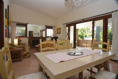 Casa en venta Playa Mansa 2 dormitorios