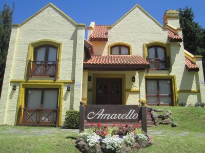 EN VENTA CASA BEVERLY HILLS 4 DORMITORIOS 