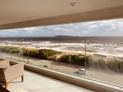  Penthouse de 3 dormitorios en playa mansa