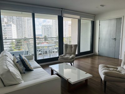 Venta Apartamento dos dormitorios Mansa con garaje