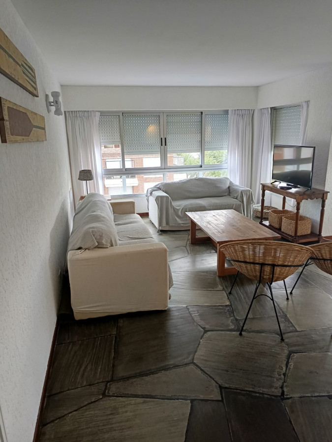 Apartamento 3 dormitorios en venta en Punta del Este 