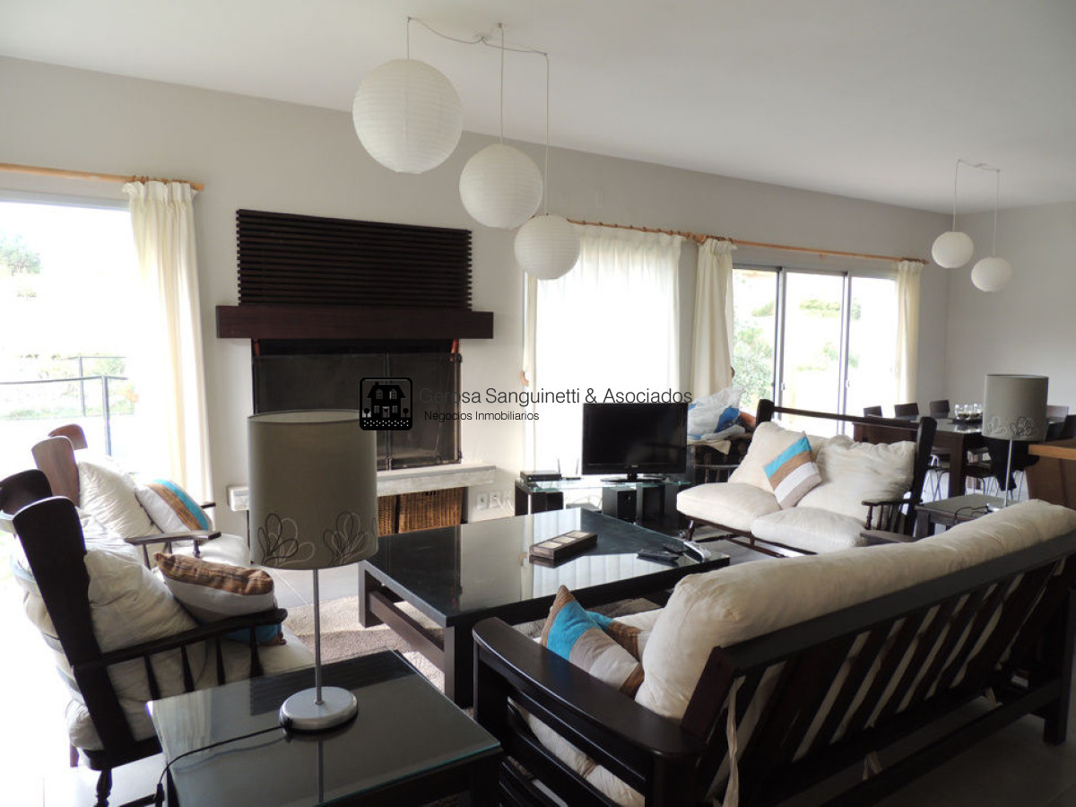 casa moderna en la barra - gst933c