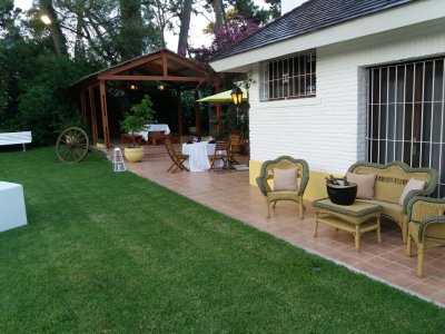 hermosa casa de 8 dormitorios en alquiler en Punta del Este