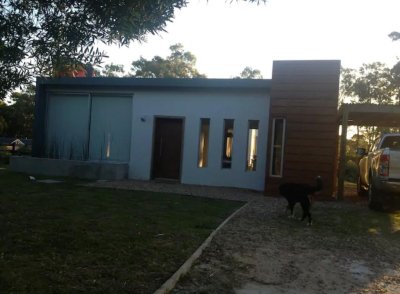 Casa en La Barra, Montoya. Excelente ubicación