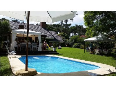 Espectacular casa en la Mansa a metros del mar
