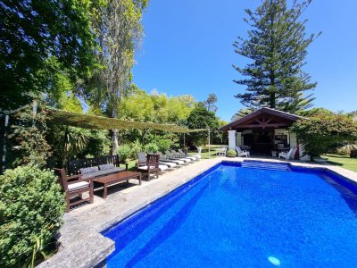 Gran casa en el golf de 5 dormitorios en alquiler