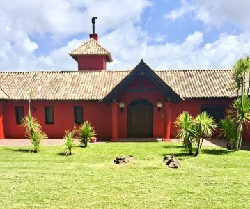 Divina chacra con piscina en La Barra -El Tesoro 