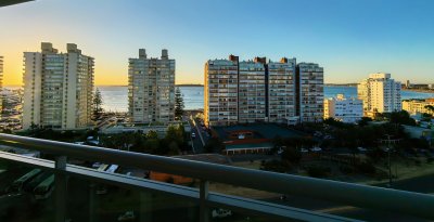 Dos dormitorios con vista al mar