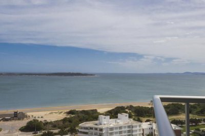 FRENTE AL MAR TORRE DE ALTA GAMA