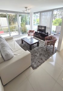 Dos dormitorios cerca del mar