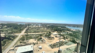 Surfside Village 1  Vivir entre el cielo y el mar