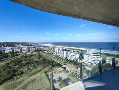 Torre de categoria en Playa Brava