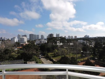 Venta, apartamento, 2 dormitorios, Aidy Grill, Punta del Este