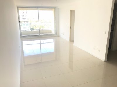 Apartamento en VENTA-  de 3 dormitorios, a estrenar en Punta del Este