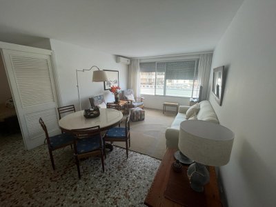 Venta de Apartamento con 1 Dormitorio y Medio en Punta del Este