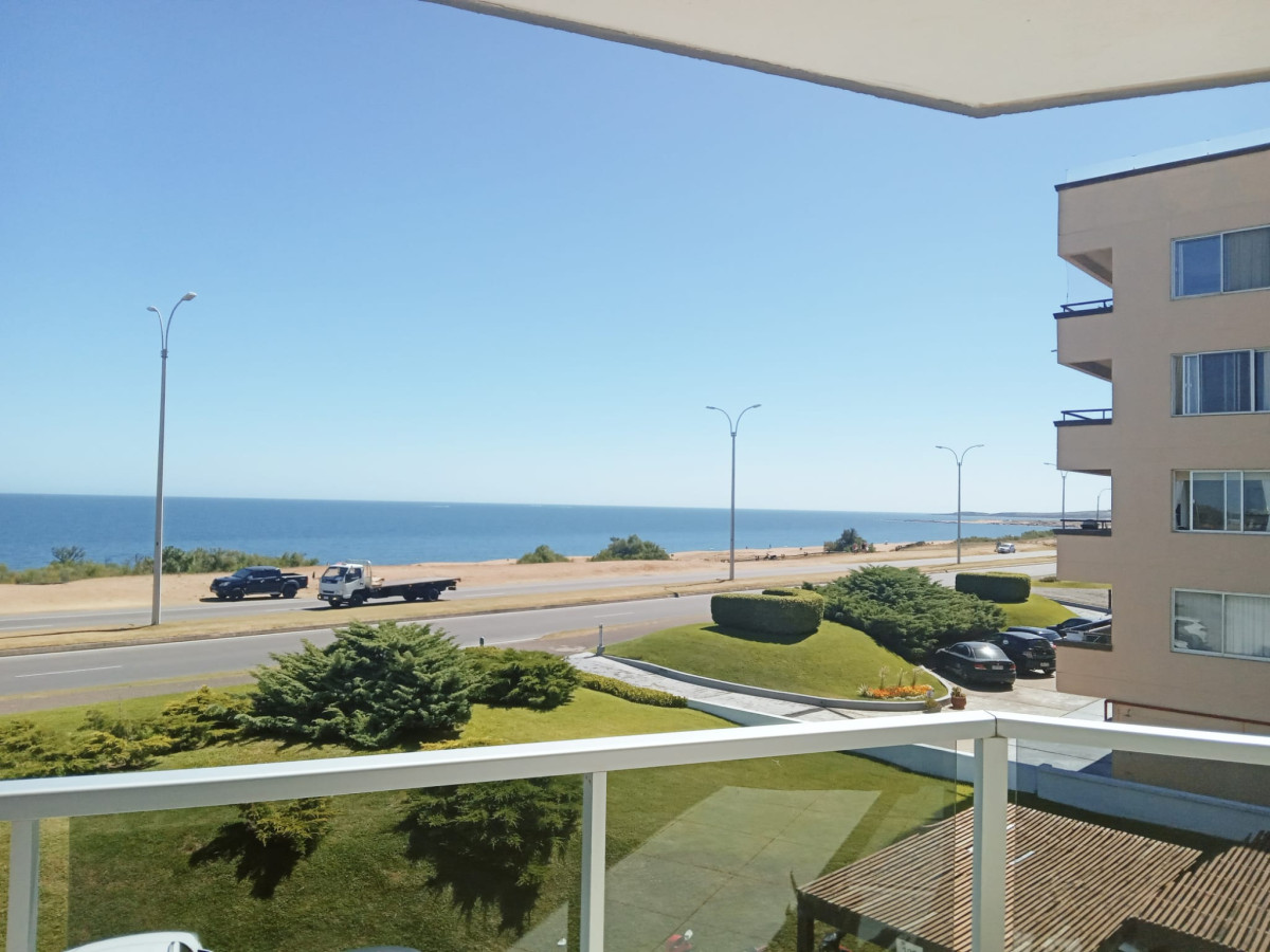 Imagen de Apartamento en venta de 3 dormitorios en Punta del Este